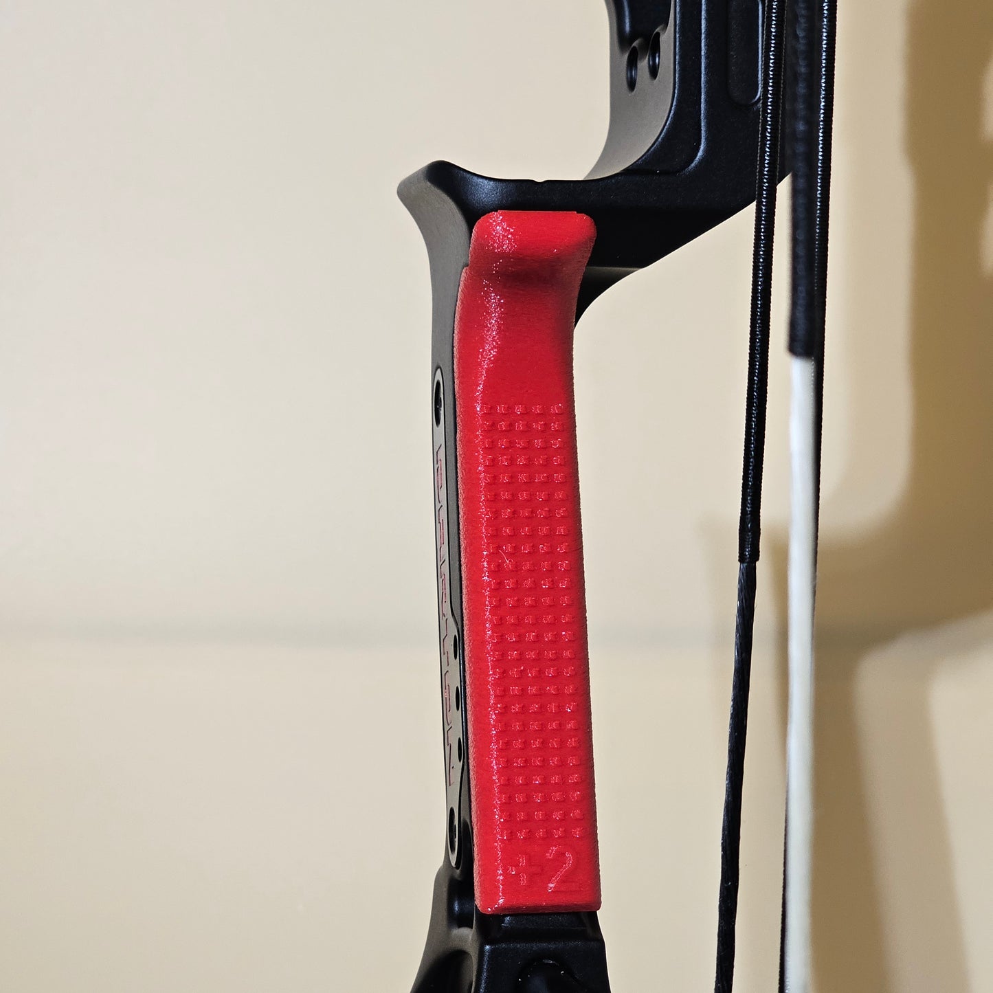 DT1 No Shelf Gizmo Grip (Fits Darton Tritech Series Bows)