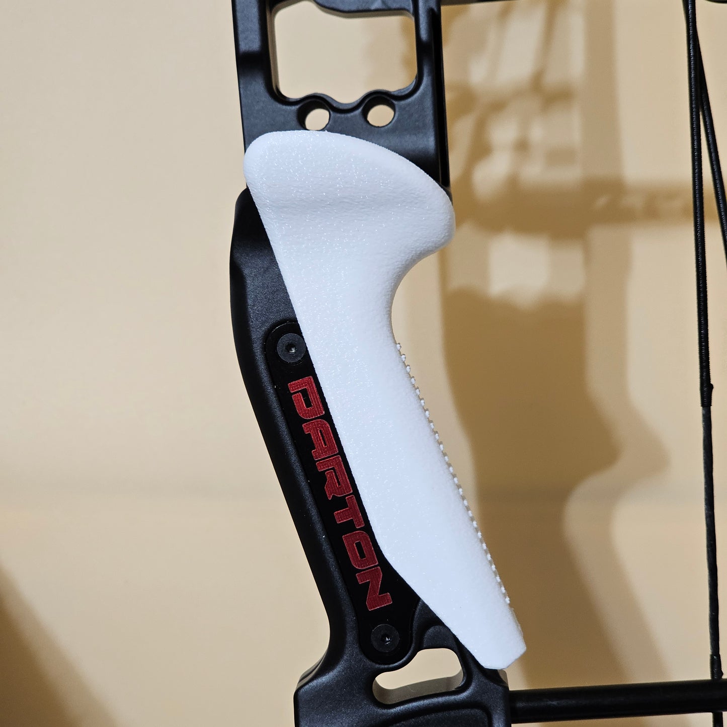 DT1 With Shelf Gizmo Grip (Fits Darton Tritech Series Bows)