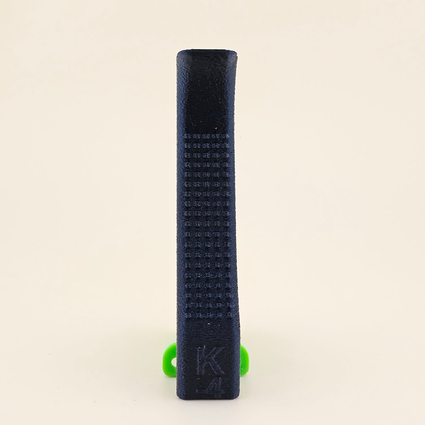 HT1 Negative Gizmo Grip (Fits Hoyt Target Bows)